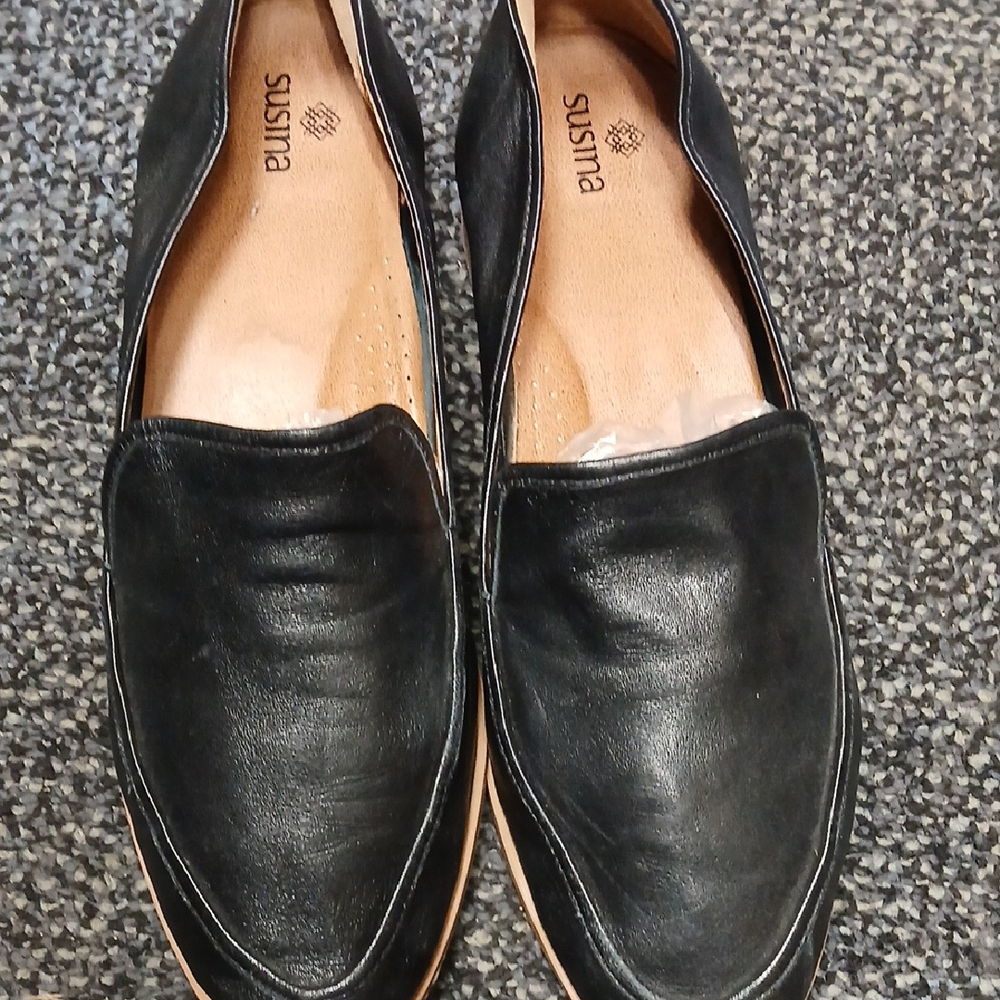 Susina Black Women's Loafers